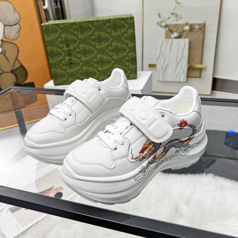 G*u*i casual shoes